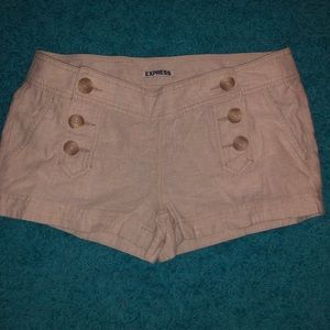 Cute Express shorts